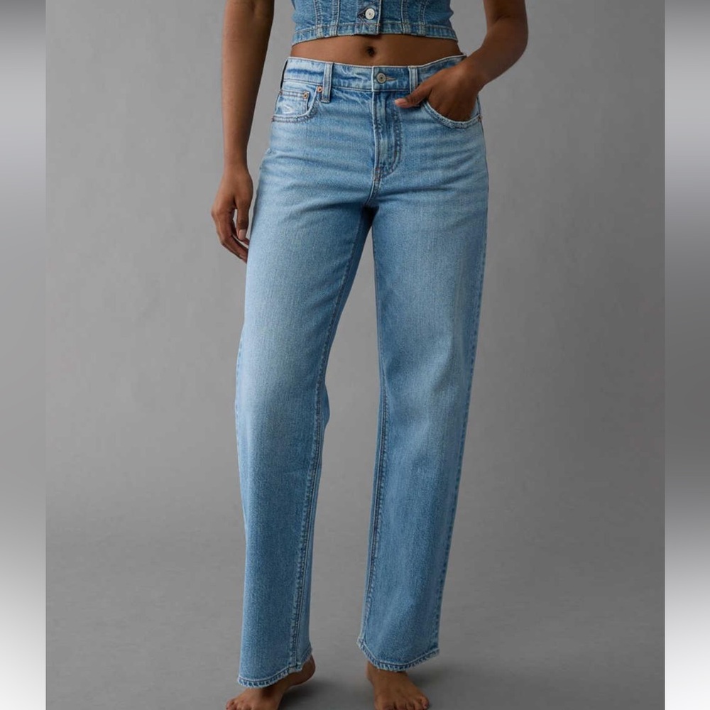 AE Stovepipe Jeans